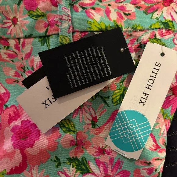 NWT Kut from the Kloth Pink and Green Floral Women's Shorts 14 - Picture 5 of 7